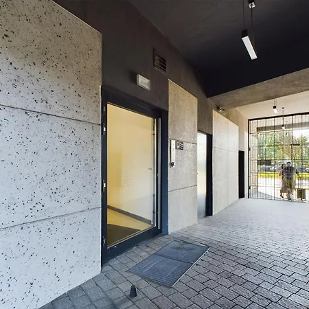 Rodzinne Studio Praga-poludnie Blisko Parku I Jeziora By Renters